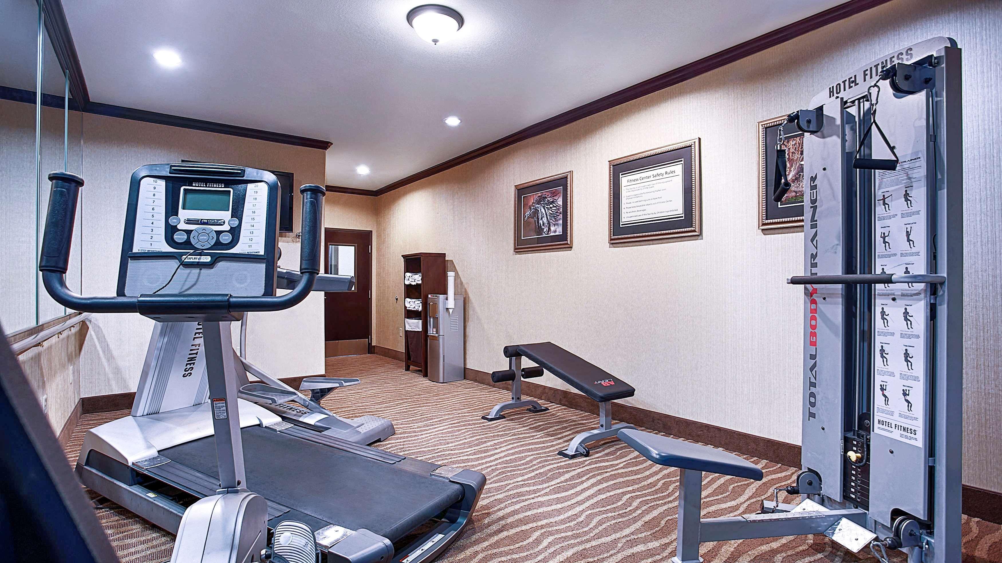 Best Western Plus Royal Mountain Inn & Suites Athens Exterior photo